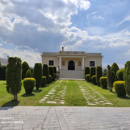 Villa Luxury Thea *