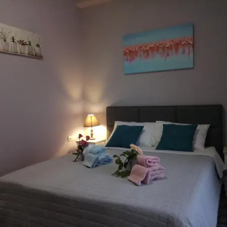 Luxury Thea Villa *